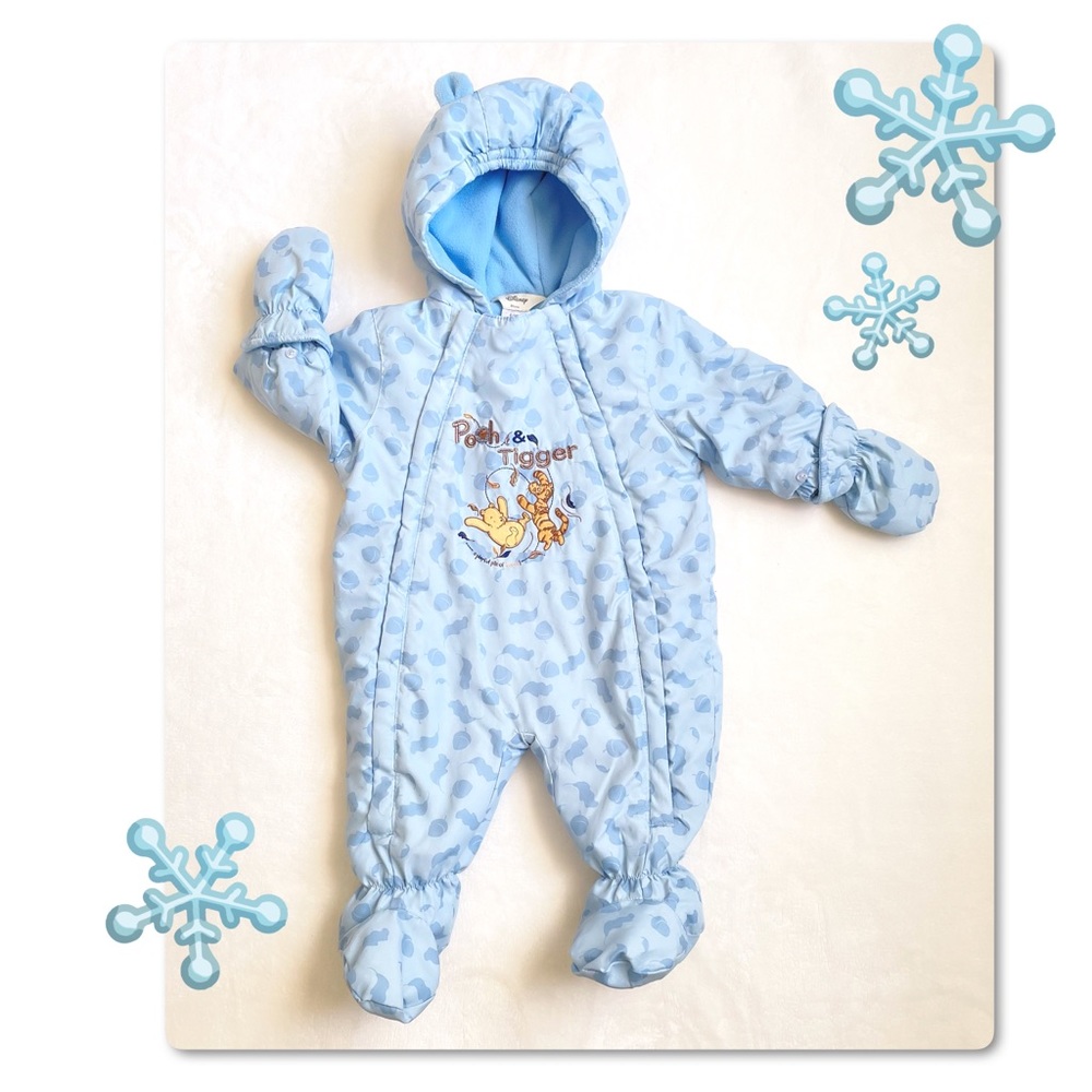 Disney Pooh & Tigger Footed Snowsuit (Size 6/9)M
